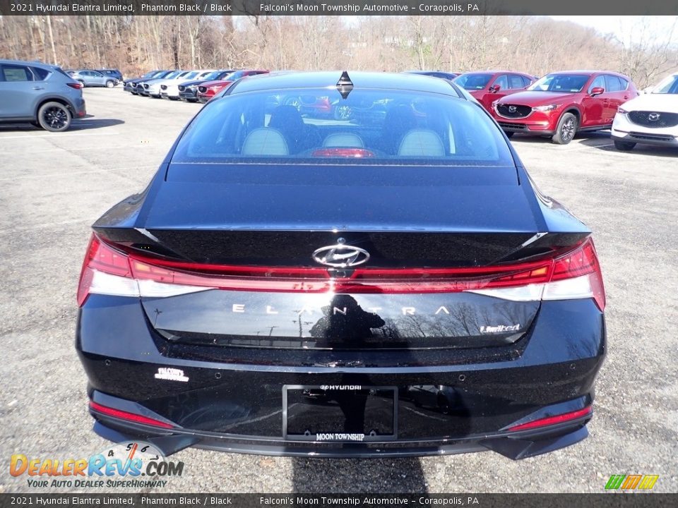 2021 Hyundai Elantra Limited Phantom Black / Black Photo #7