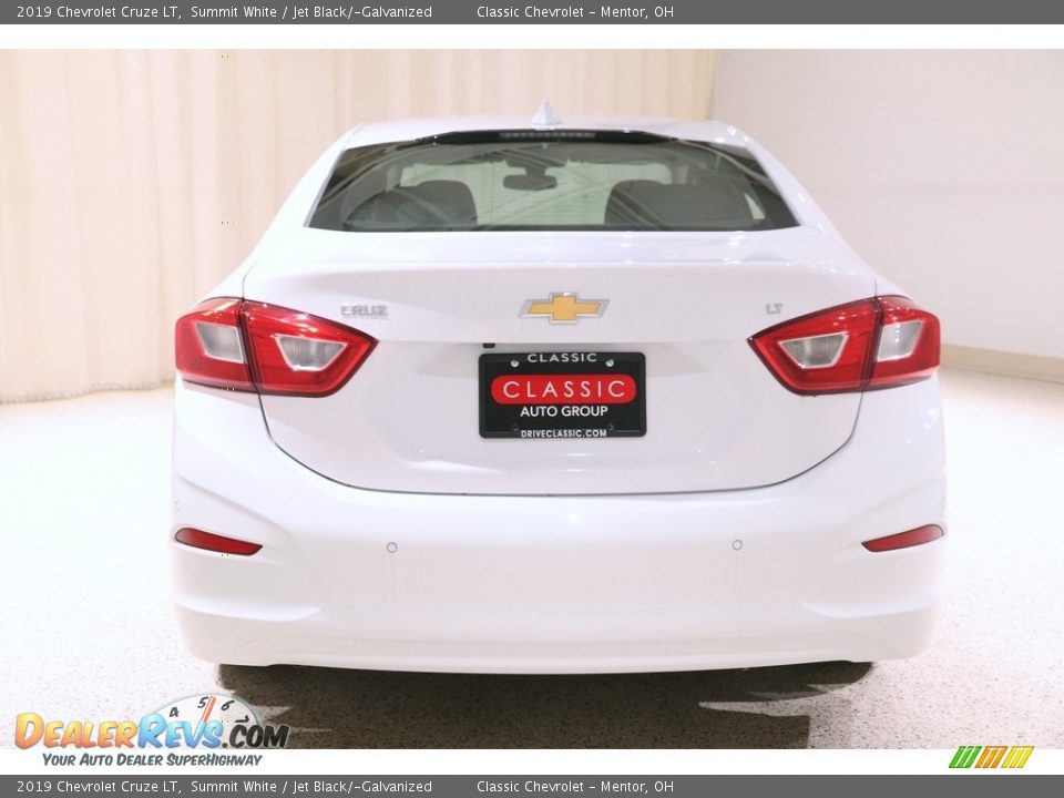 2019 Chevrolet Cruze LT Summit White / Jet Black/­Galvanized Photo #17