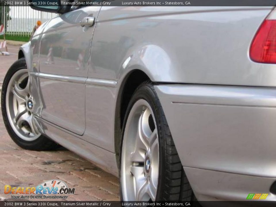 2002 BMW 3 Series 330i Coupe Titanium Silver Metallic / Grey Photo #16