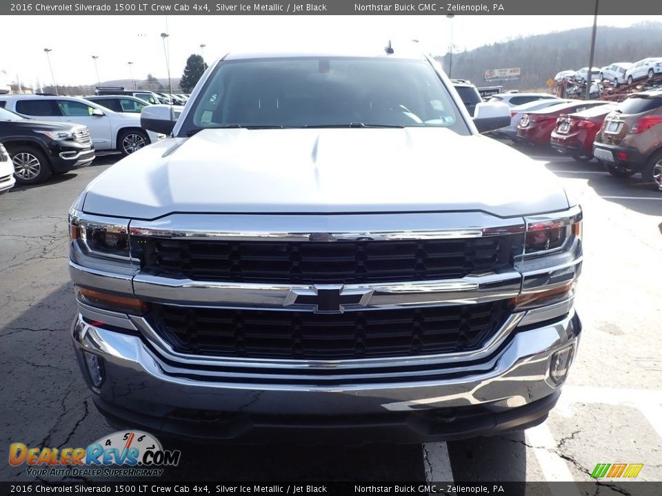 2016 Chevrolet Silverado 1500 LT Crew Cab 4x4 Silver Ice Metallic / Jet Black Photo #3