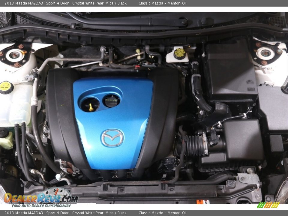 2013 Mazda MAZDA3 i Sport 4 Door Crystal White Pearl Mica / Black Photo #18