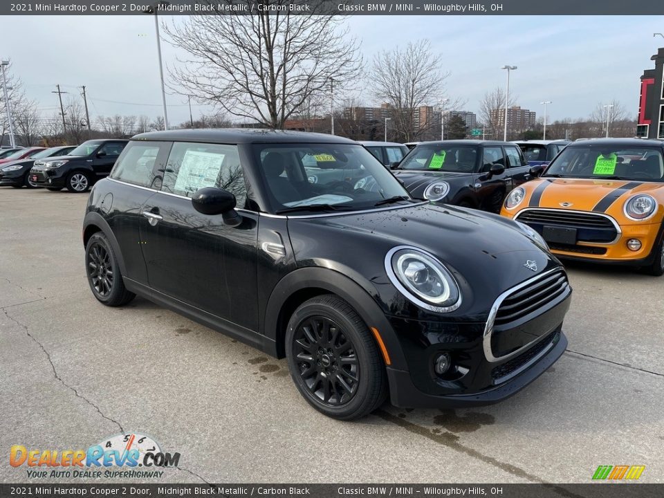 Front 3/4 View of 2021 Mini Hardtop Cooper 2 Door Photo #1