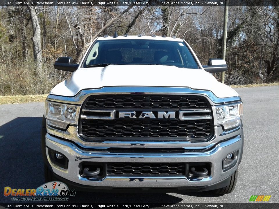 2020 Ram 4500 Tradesman Crew Cab 4x4 Chassis Bright White / Black/Diesel Gray Photo #3