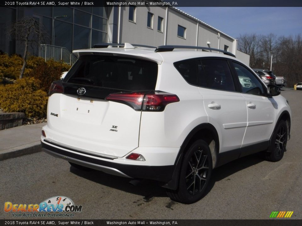 2018 Toyota RAV4 SE AWD Super White / Black Photo #15