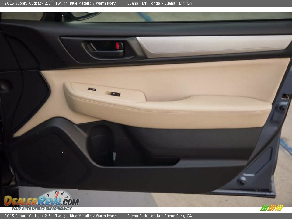 Door Panel of 2015 Subaru Outback 2.5i Photo #31