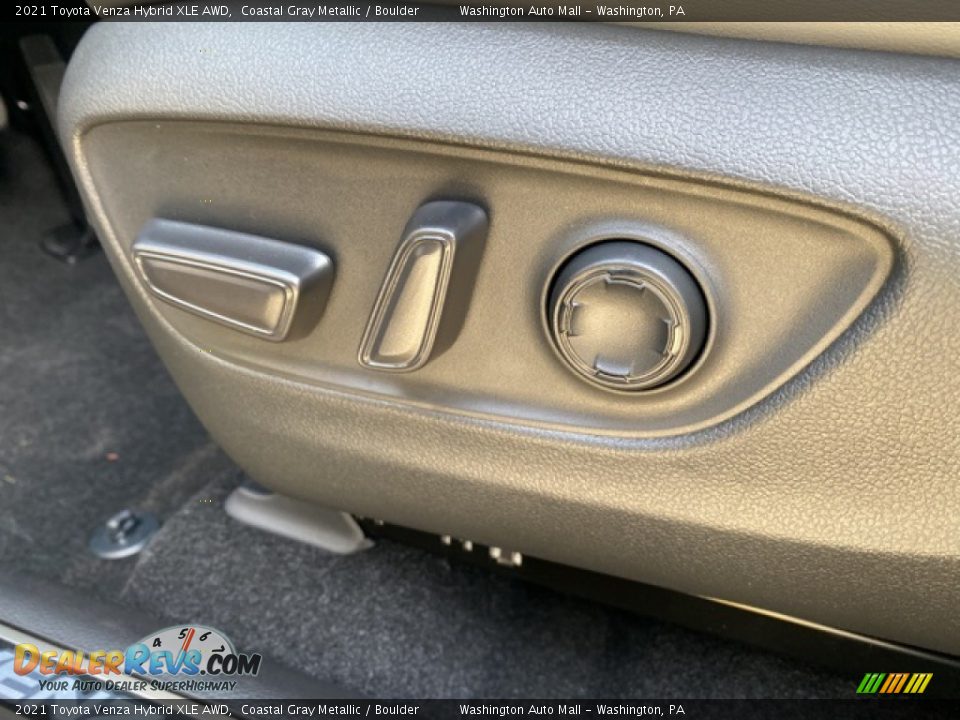 2021 Toyota Venza Hybrid XLE AWD Coastal Gray Metallic / Boulder Photo #23