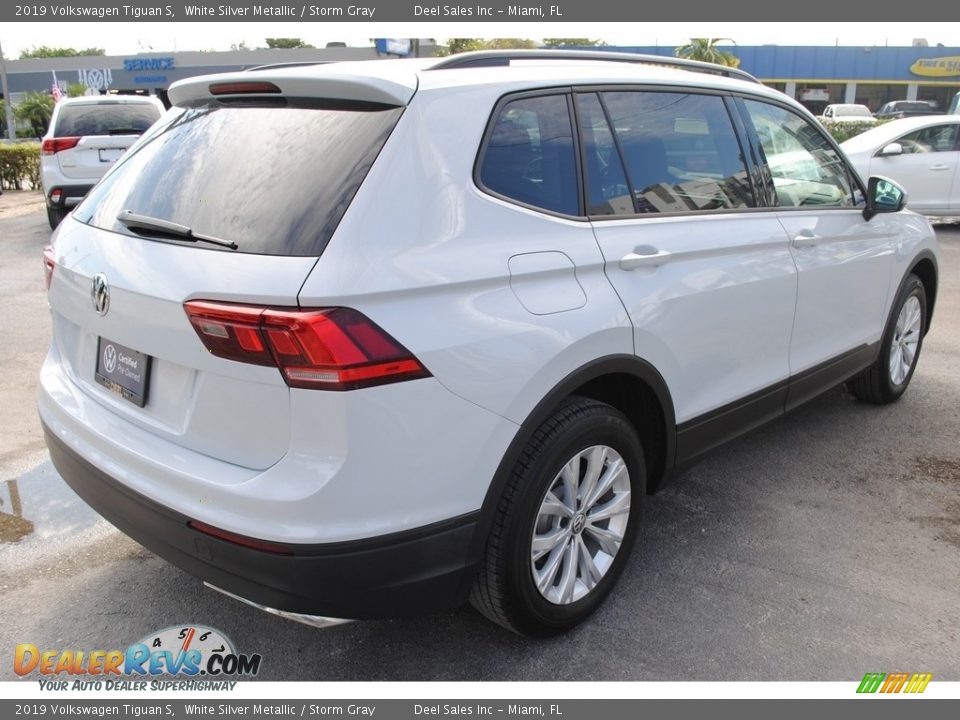 2019 Volkswagen Tiguan S White Silver Metallic / Storm Gray Photo #9