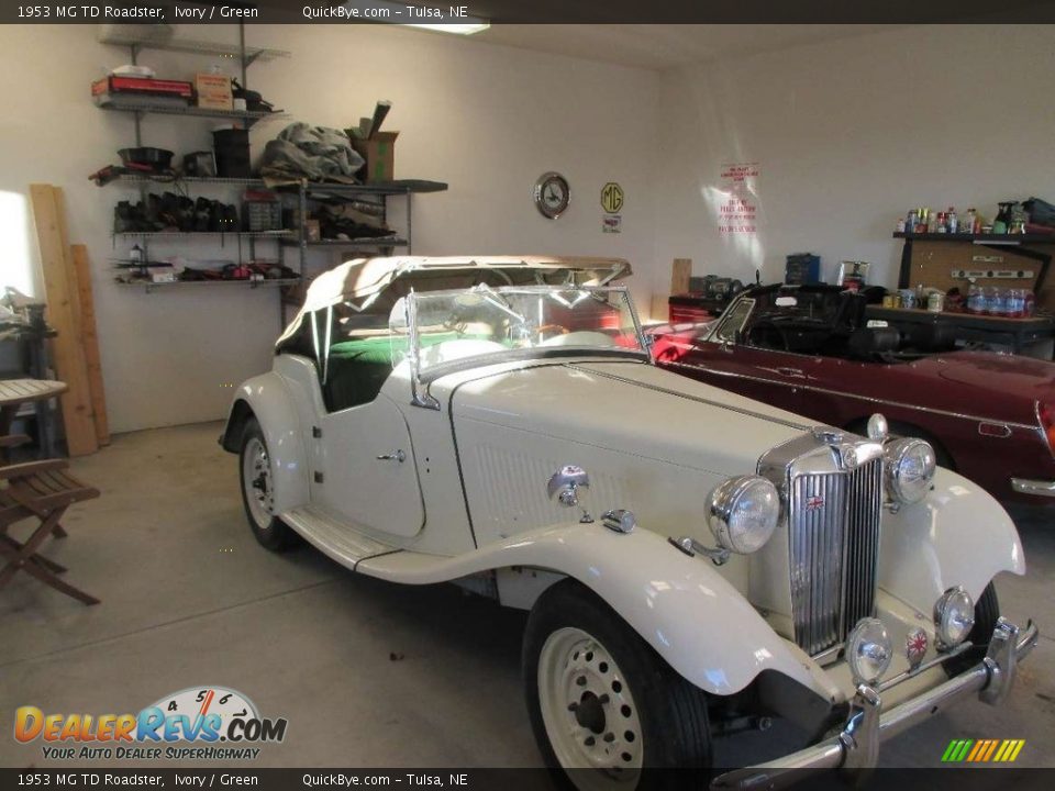 Ivory 1953 MG TD Roadster Photo #8