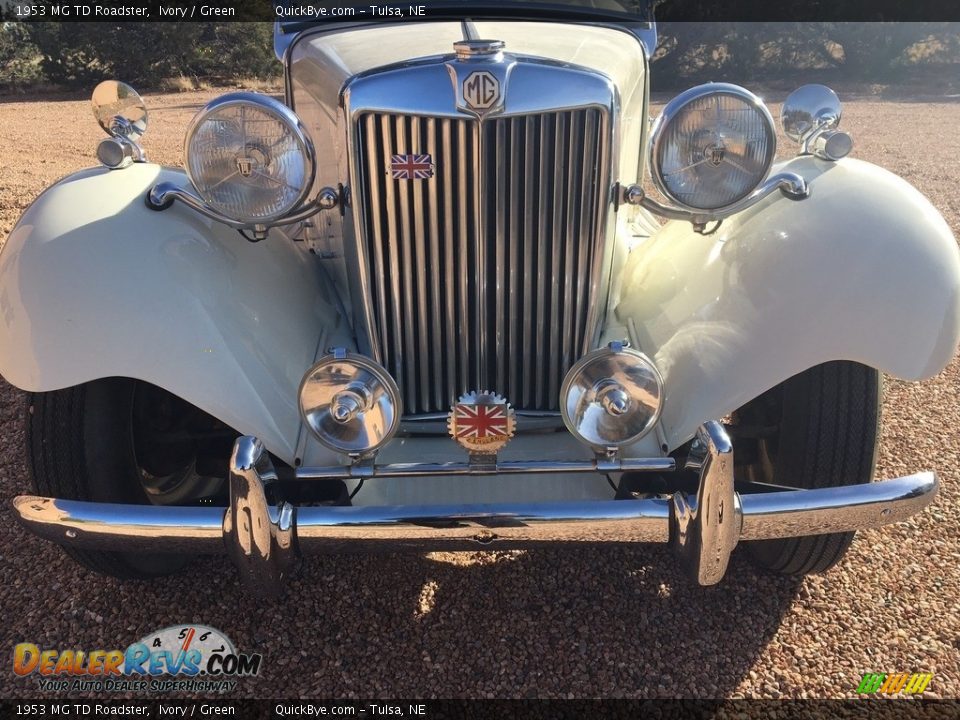 Ivory 1953 MG TD Roadster Photo #14