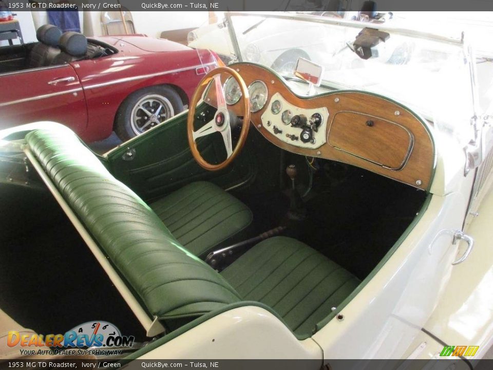 Green Interior - 1953 MG TD Roadster Photo #16