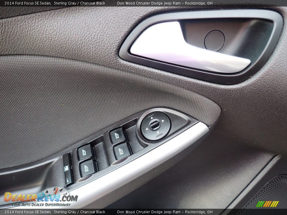 2014 Ford Focus SE Sedan Sterling Gray / Charcoal Black Photo #16
