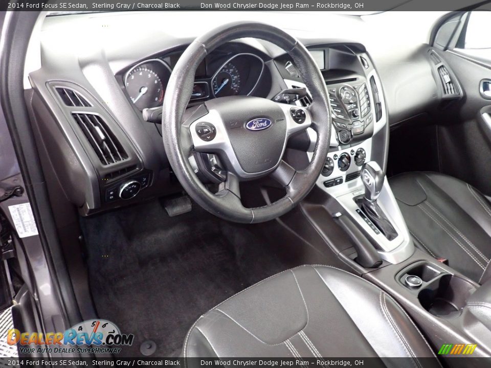 2014 Ford Focus SE Sedan Sterling Gray / Charcoal Black Photo #29