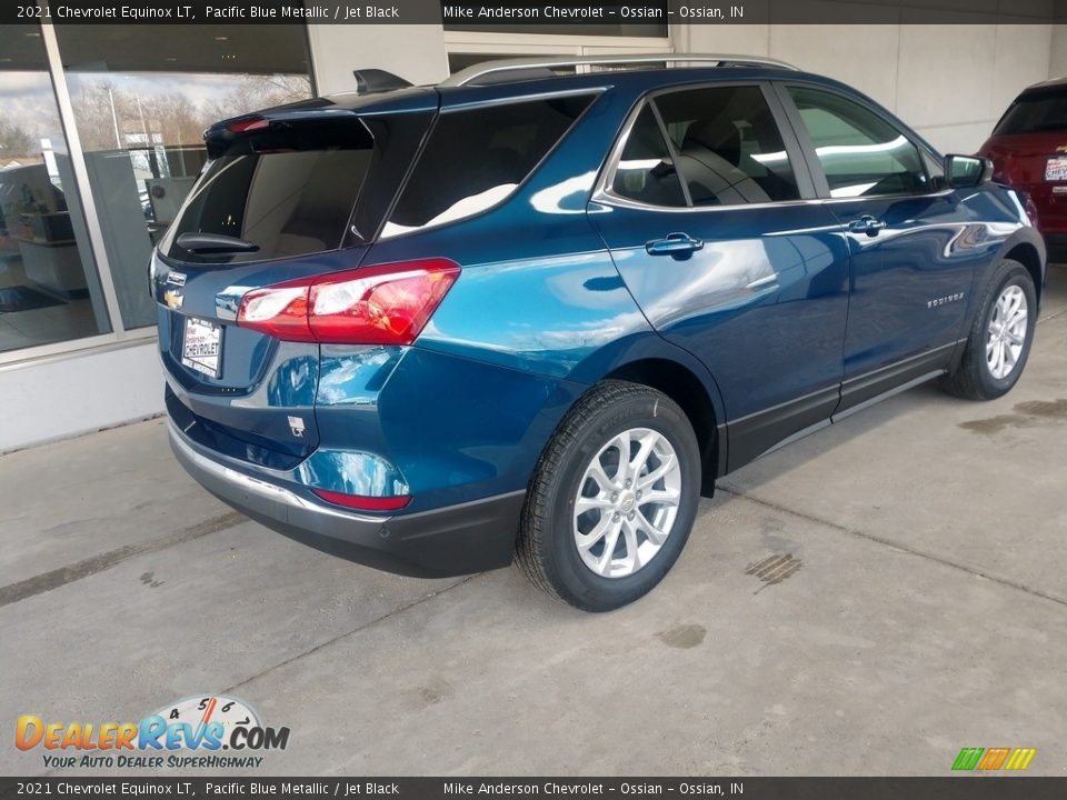 2021 Chevrolet Equinox LT Pacific Blue Metallic / Jet Black Photo #4