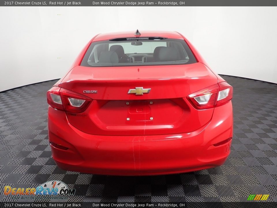2017 Chevrolet Cruze LS Red Hot / Jet Black Photo #12