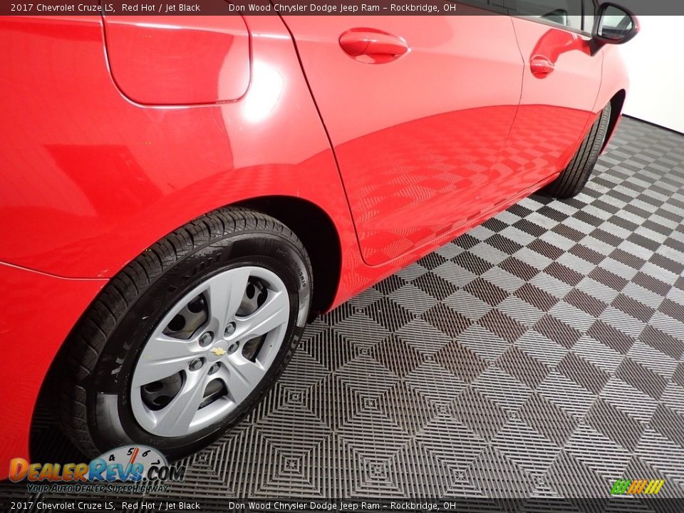 2017 Chevrolet Cruze LS Red Hot / Jet Black Photo #16