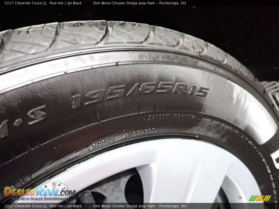 2017 Chevrolet Cruze LS Red Hot / Jet Black Photo #17