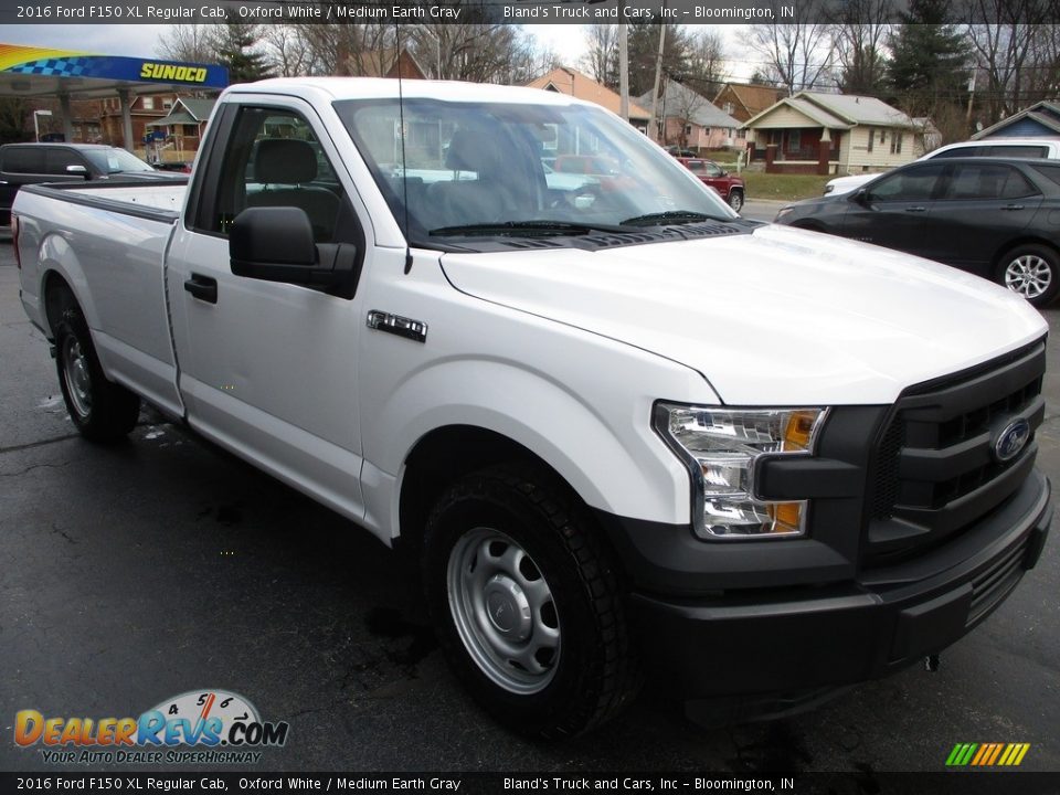 2016 Ford F150 XL Regular Cab Oxford White / Medium Earth Gray Photo #5