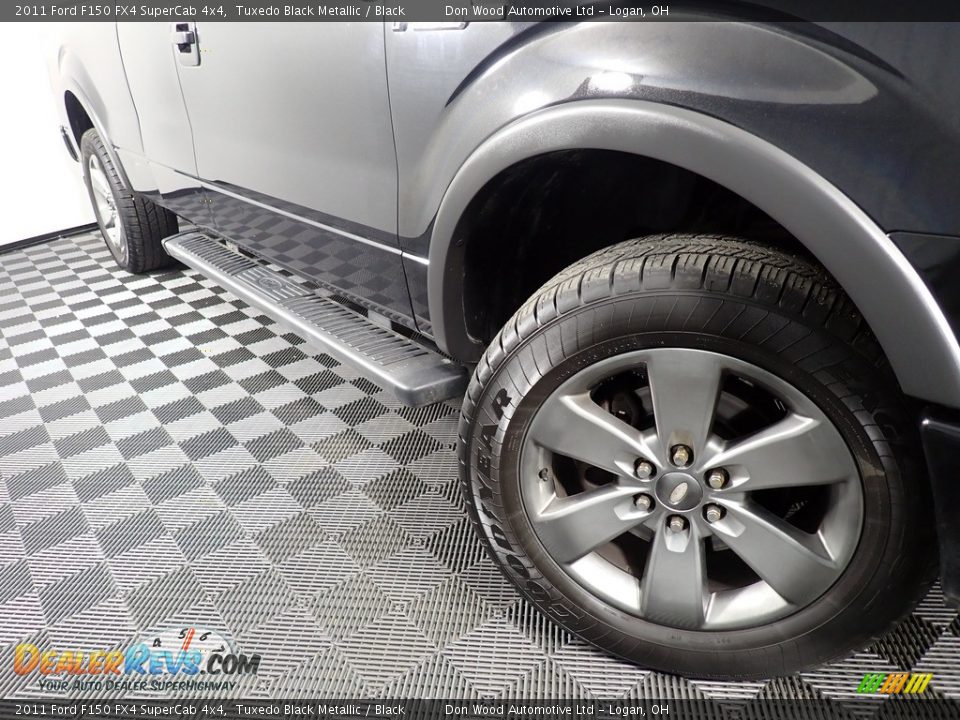 2011 Ford F150 FX4 SuperCab 4x4 Tuxedo Black Metallic / Black Photo #3