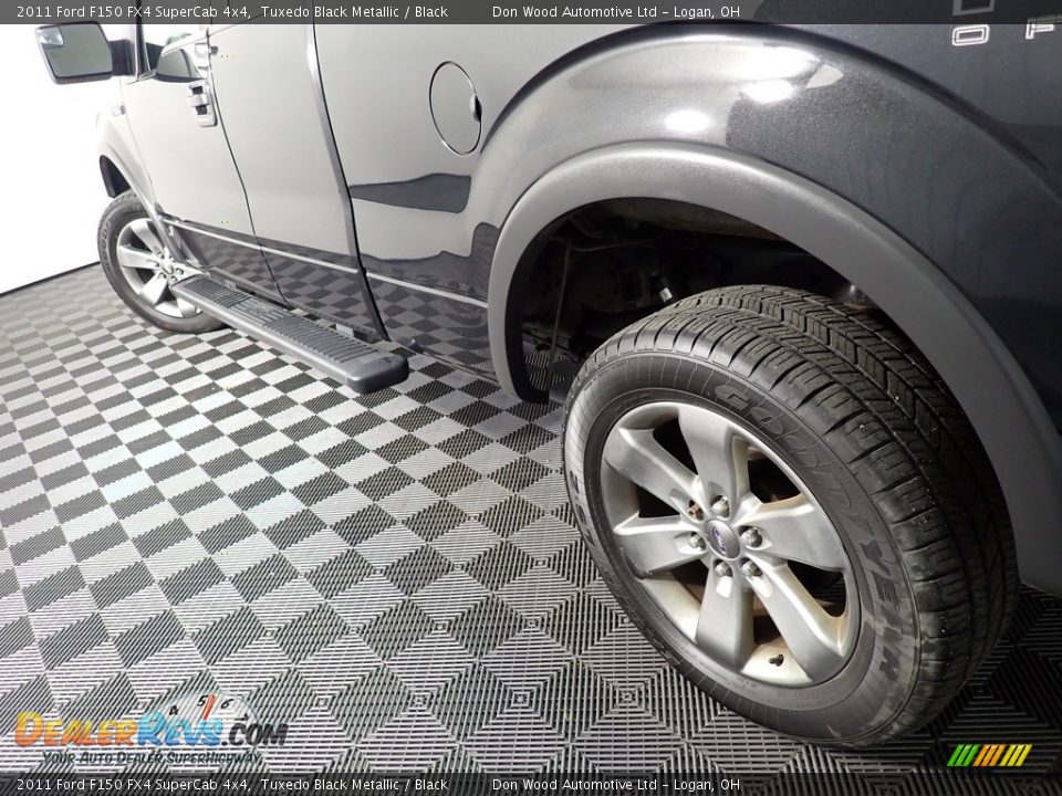 2011 Ford F150 FX4 SuperCab 4x4 Tuxedo Black Metallic / Black Photo #9