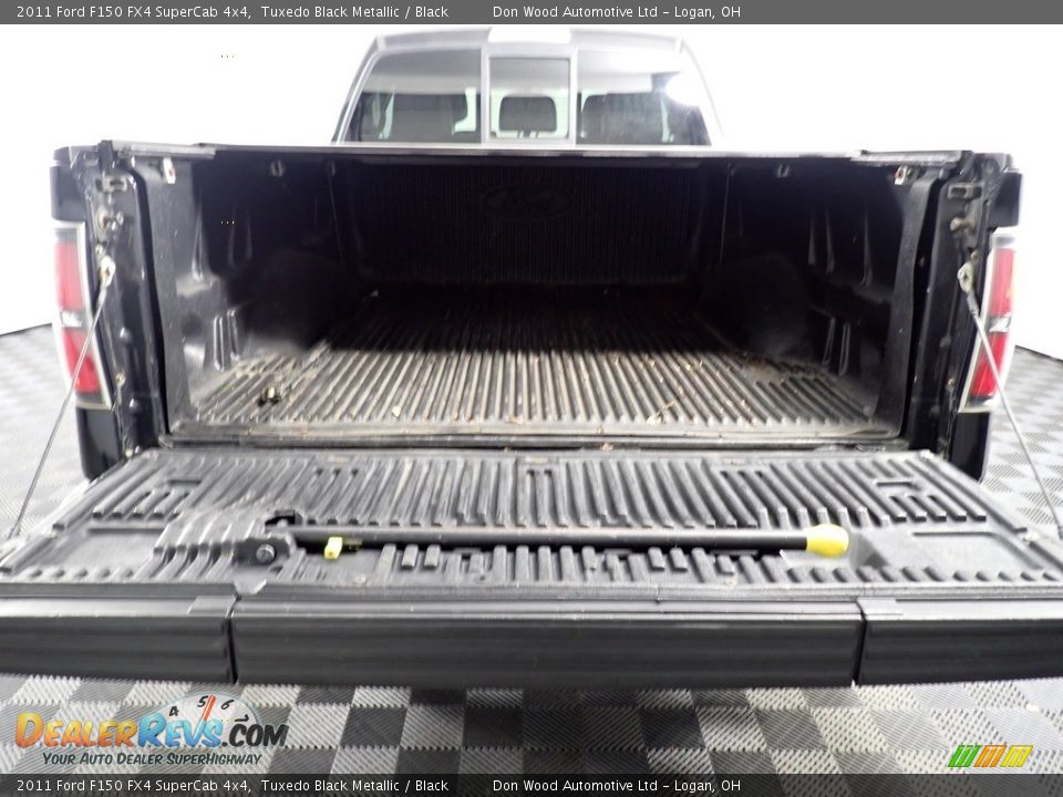 2011 Ford F150 FX4 SuperCab 4x4 Tuxedo Black Metallic / Black Photo #13