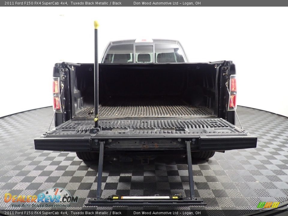 2011 Ford F150 FX4 SuperCab 4x4 Tuxedo Black Metallic / Black Photo #14