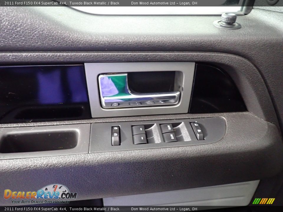 2011 Ford F150 FX4 SuperCab 4x4 Tuxedo Black Metallic / Black Photo #18