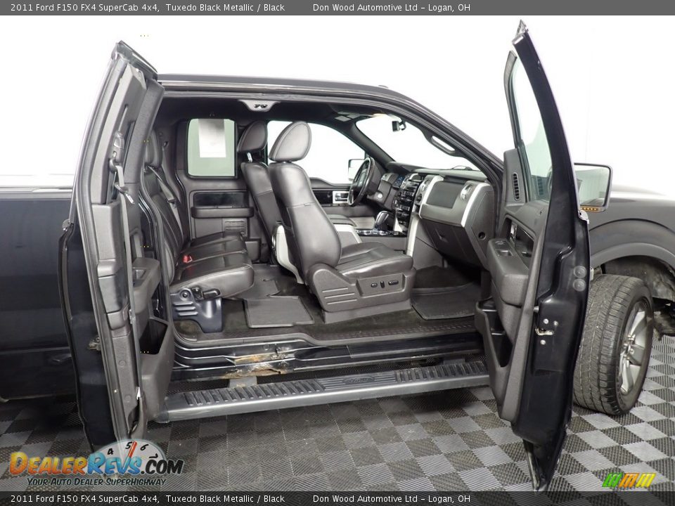 2011 Ford F150 FX4 SuperCab 4x4 Tuxedo Black Metallic / Black Photo #22
