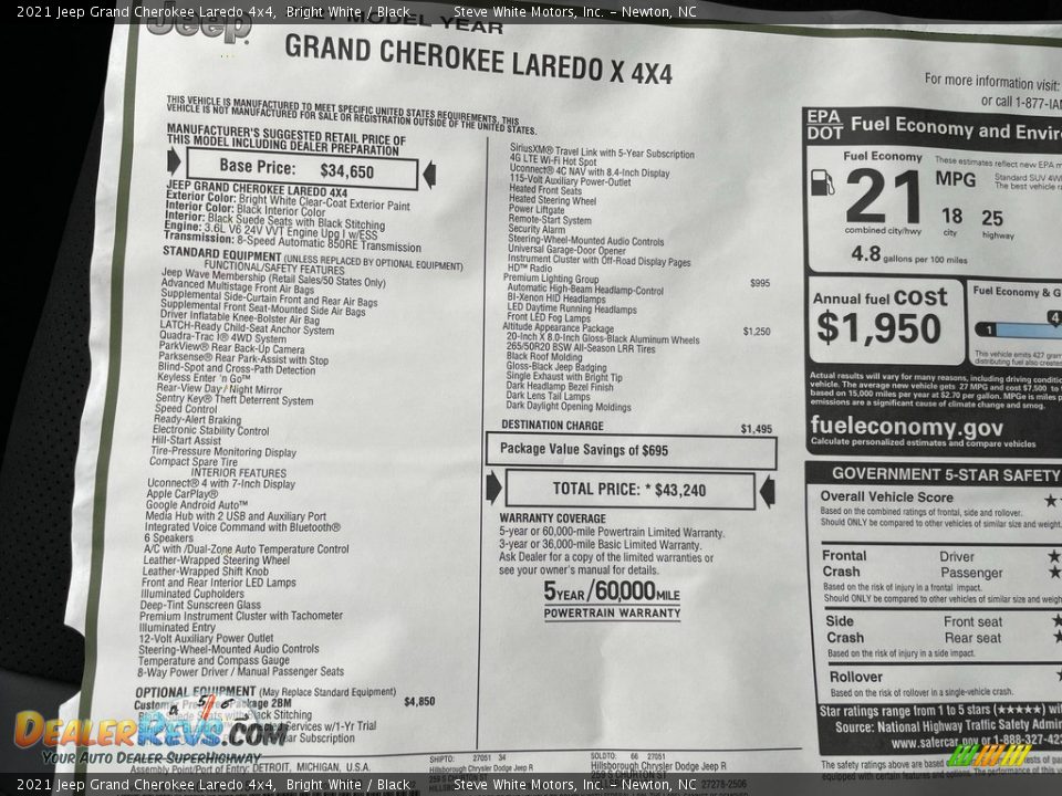 2021 Jeep Grand Cherokee Laredo 4x4 Bright White / Black Photo #29