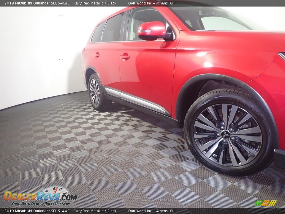 2019 Mitsubishi Outlander SEL S-AWC Rally Red Metallic / Black Photo #5