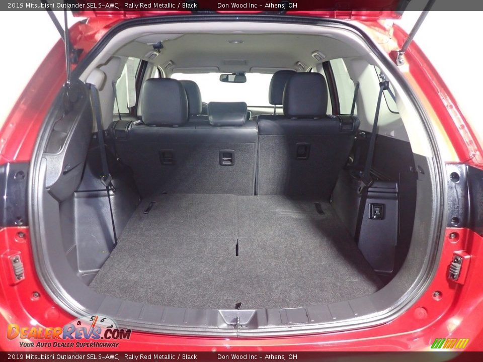 2019 Mitsubishi Outlander SEL S-AWC Rally Red Metallic / Black Photo #17