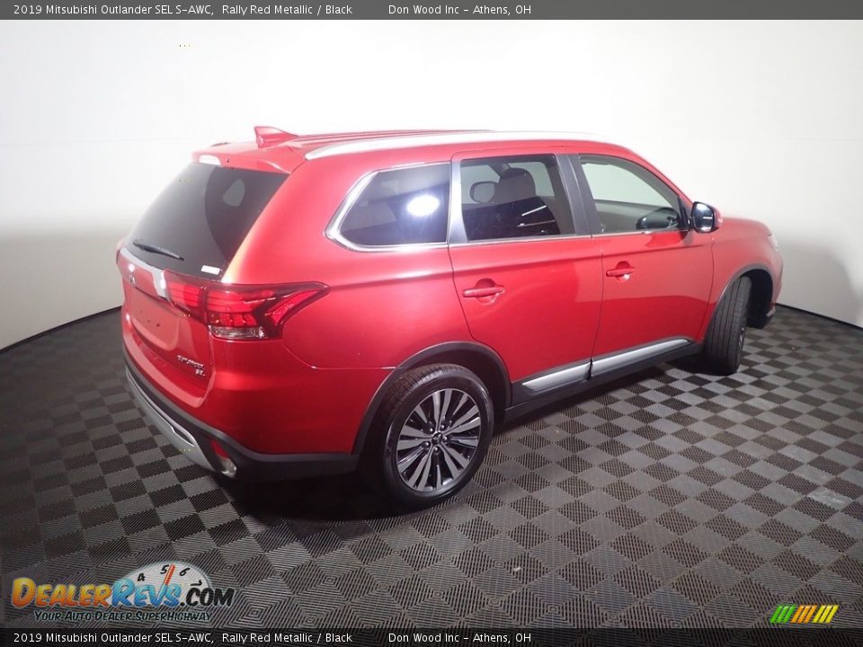 2019 Mitsubishi Outlander SEL S-AWC Rally Red Metallic / Black Photo #19