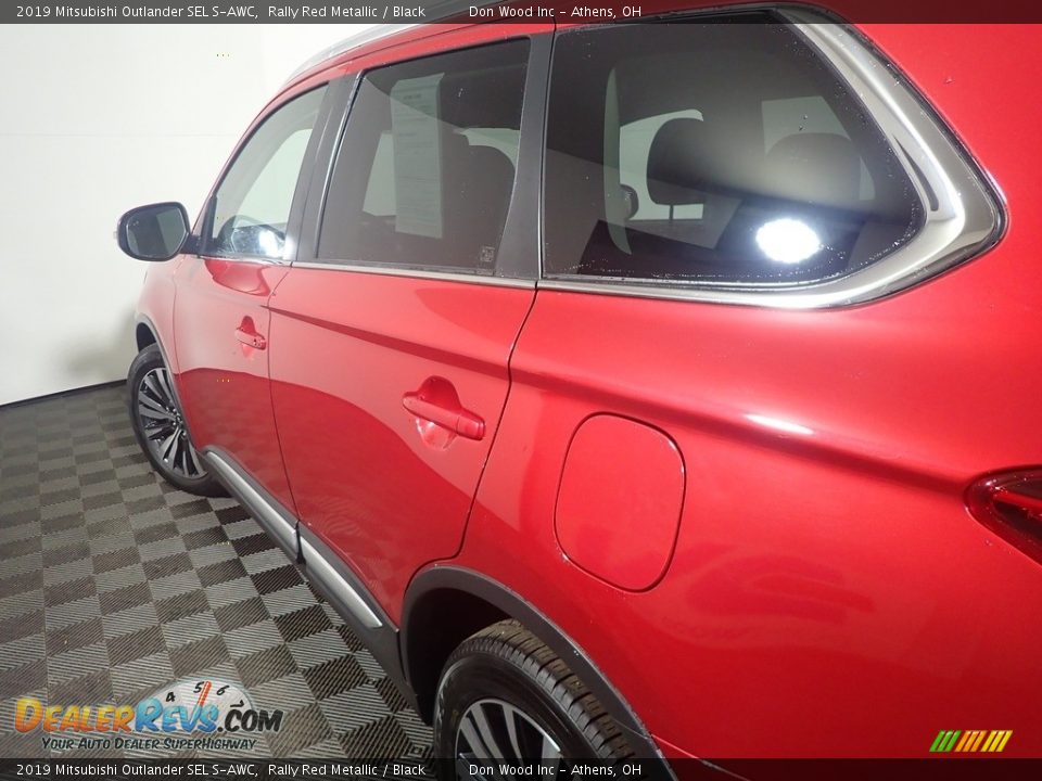 2019 Mitsubishi Outlander SEL S-AWC Rally Red Metallic / Black Photo #20