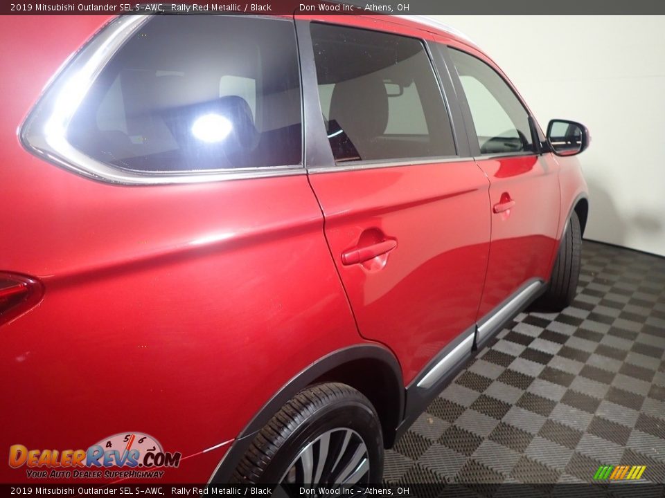 2019 Mitsubishi Outlander SEL S-AWC Rally Red Metallic / Black Photo #21