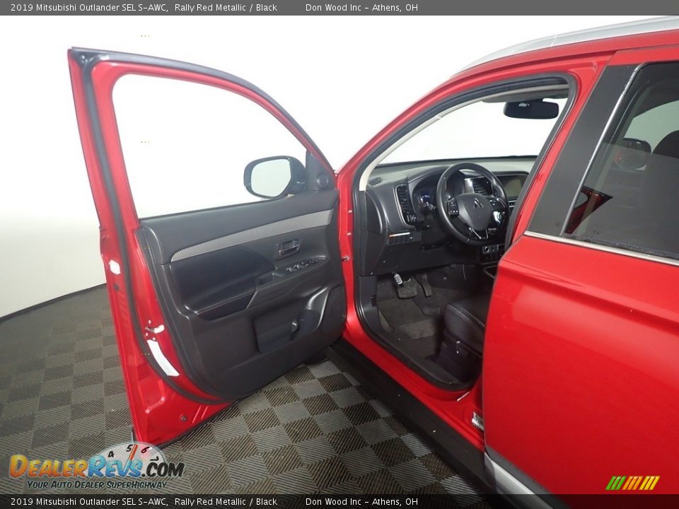 2019 Mitsubishi Outlander SEL S-AWC Rally Red Metallic / Black Photo #22