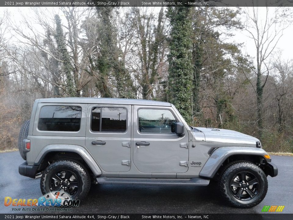 2021 Jeep Wrangler Unlimited Sahara Altitude 4x4 Sting-Gray / Black Photo #5