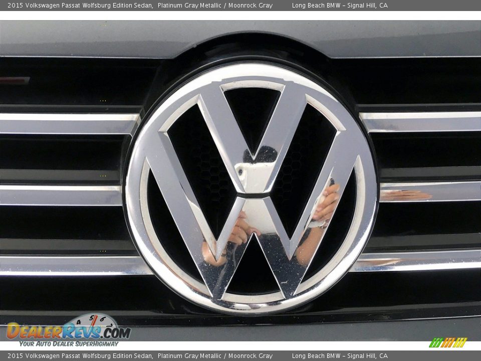 2015 Volkswagen Passat Wolfsburg Edition Sedan Platinum Gray Metallic / Moonrock Gray Photo #32