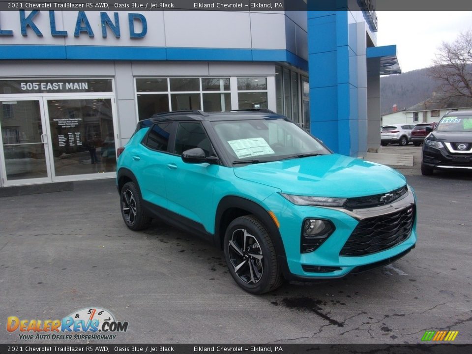 Front 3/4 View of 2021 Chevrolet Trailblazer RS AWD Photo #3