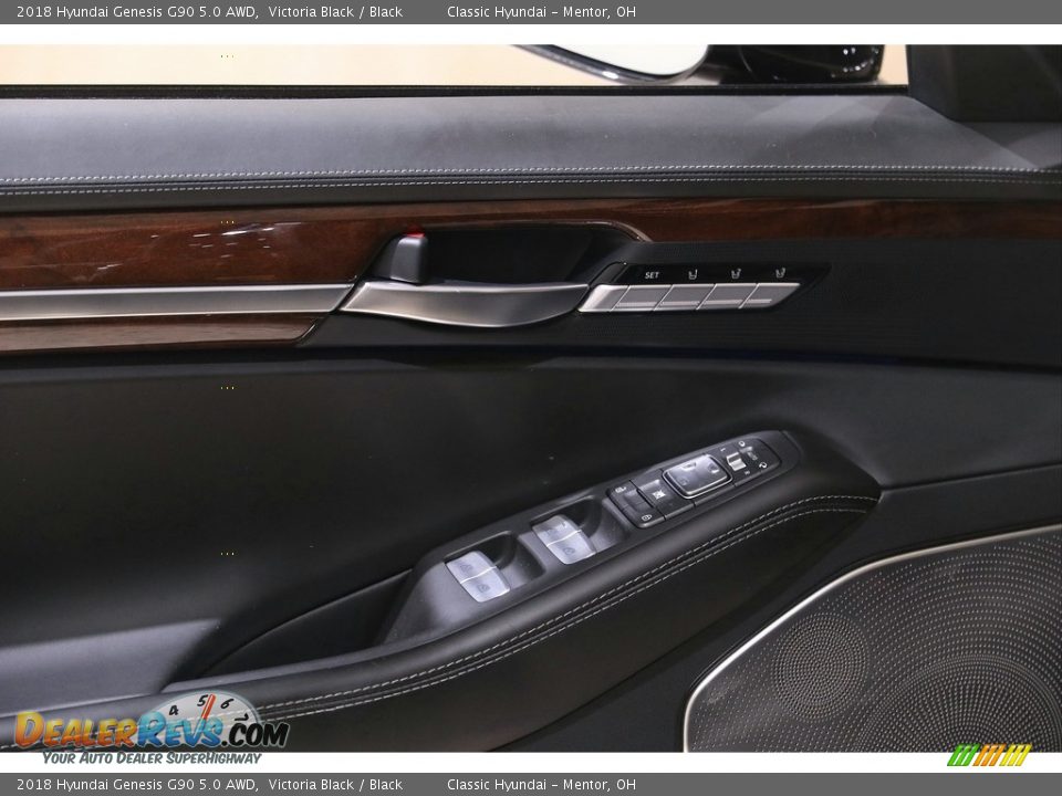 2018 Hyundai Genesis G90 5.0 AWD Victoria Black / Black Photo #5