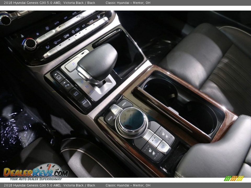 2018 Hyundai Genesis G90 5.0 AWD Victoria Black / Black Photo #19