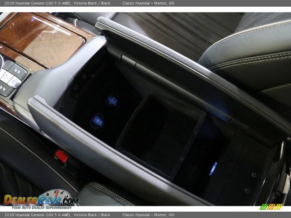 2018 Hyundai Genesis G90 5.0 AWD Victoria Black / Black Photo #23
