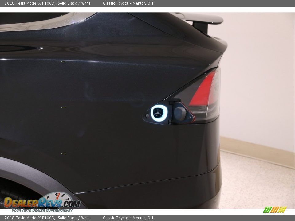 2018 Tesla Model X P100D Solid Black / White Photo #7