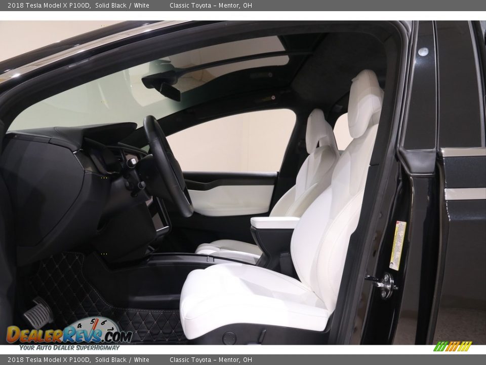 Front Seat of 2018 Tesla Model X P100D Photo #13