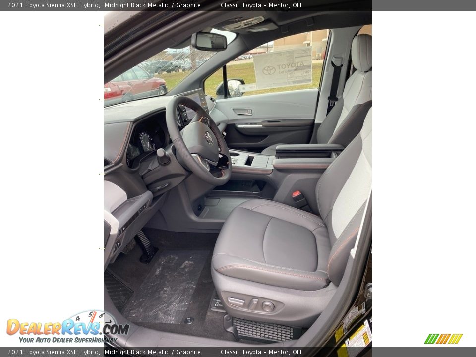 Front Seat of 2021 Toyota Sienna XSE Hybrid Photo #2