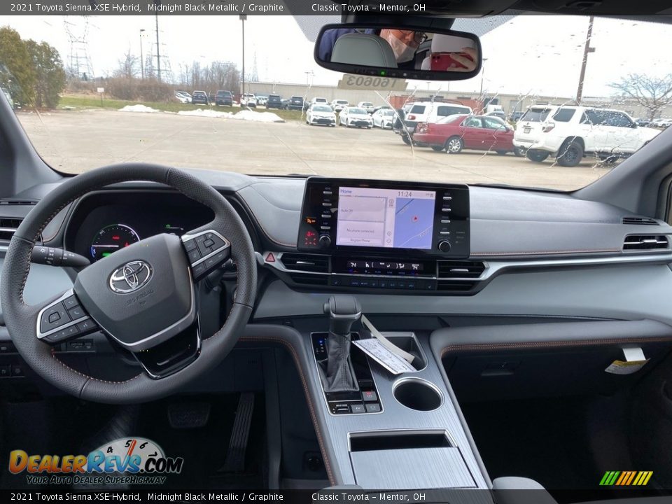 2021 Toyota Sienna XSE Hybrid Midnight Black Metallic / Graphite Photo #4