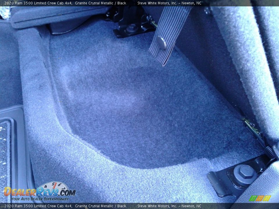 2020 Ram 3500 Limited Crew Cab 4x4 Granite Crystal Metallic / Black Photo #20