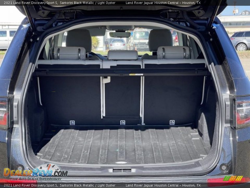 2021 Land Rover Discovery Sport S Santorini Black Metallic / Light Oyster Photo #26