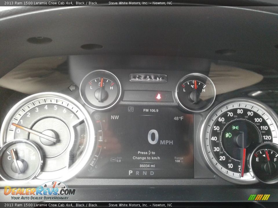 2013 Ram 1500 Laramie Crew Cab 4x4 Black / Black Photo #24