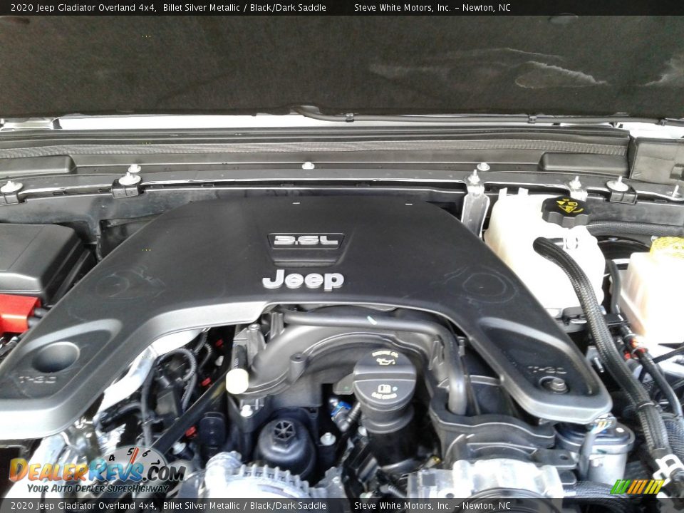 2020 Jeep Gladiator Overland 4x4 Billet Silver Metallic / Black/Dark Saddle Photo #10