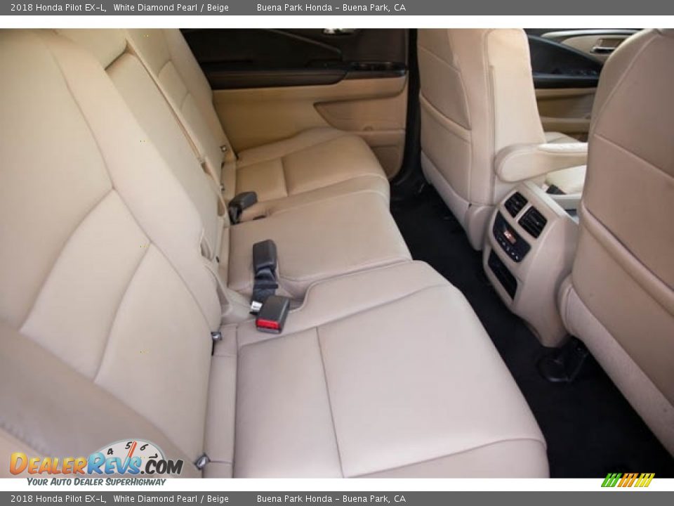 2018 Honda Pilot EX-L White Diamond Pearl / Beige Photo #22