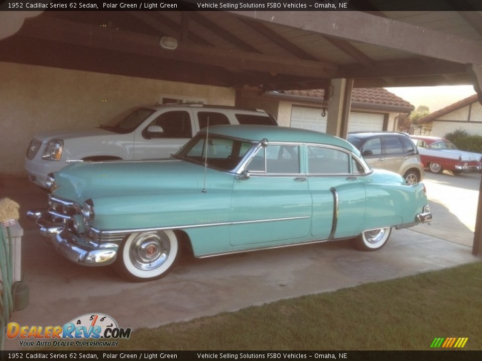 Front 3/4 View of 1952 Cadillac Series 62 Sedan Photo #21